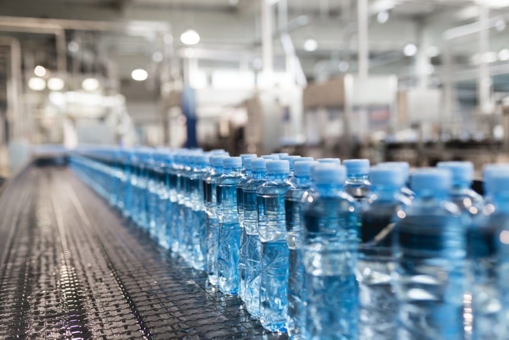 What Traits To Look For In Plastic Water Bottle Manufacturing Factory